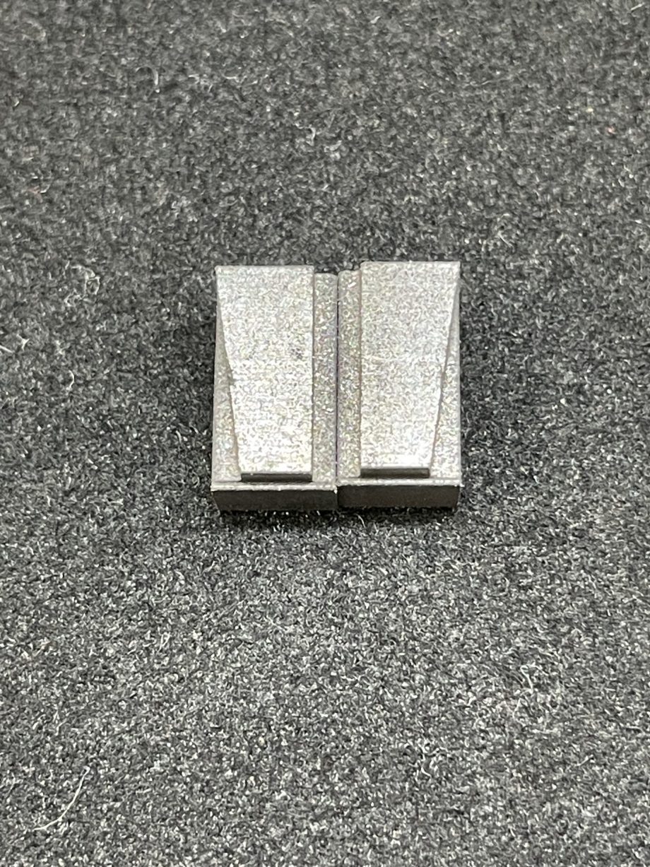 (1) VIPER PRO 4 MAXI TRACTION MAGNETS FOR VIPER