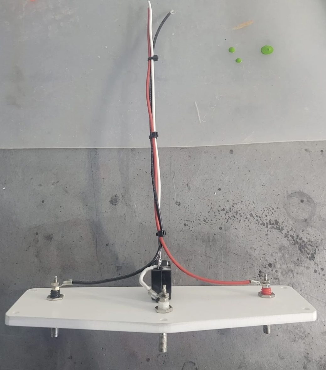Control Station Device (1) DRIVER STATION, COMMERCIAL STYLE NOT ASSEMBLED, WHITE | Musgrave Racing