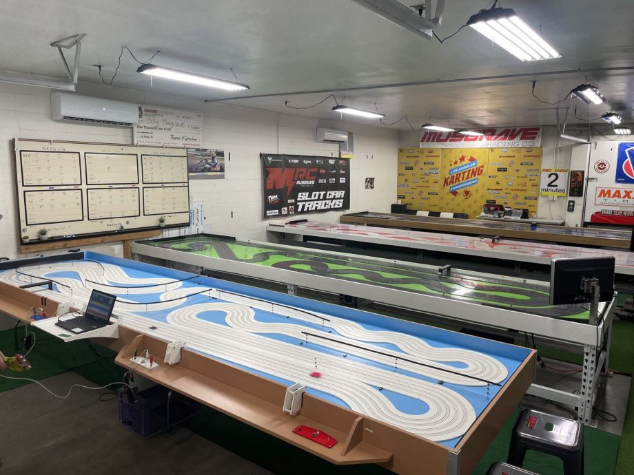 4' x 18' "GAME CHANGER" 4 LANE TRACK KIT WITH RAIL INSTALLED FOR FREE (SINTRA)