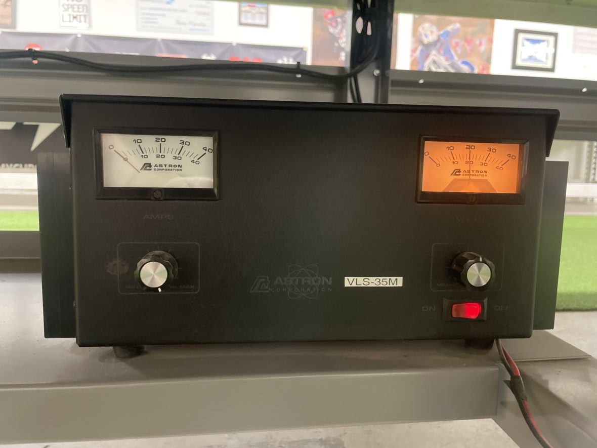 ASTRON TOP OF THE LINE 10amp 30v POWER SUPPLY, VLS-35M | Musgrave Racing