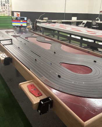 4' x 14' TURNKEY TRACK, LAYOUT OF YOUR CHOICE, INCLUDES EVERYTHING, (WE CAN DELIVER & SET UP, $00.75 PER MILE)) (Copy)