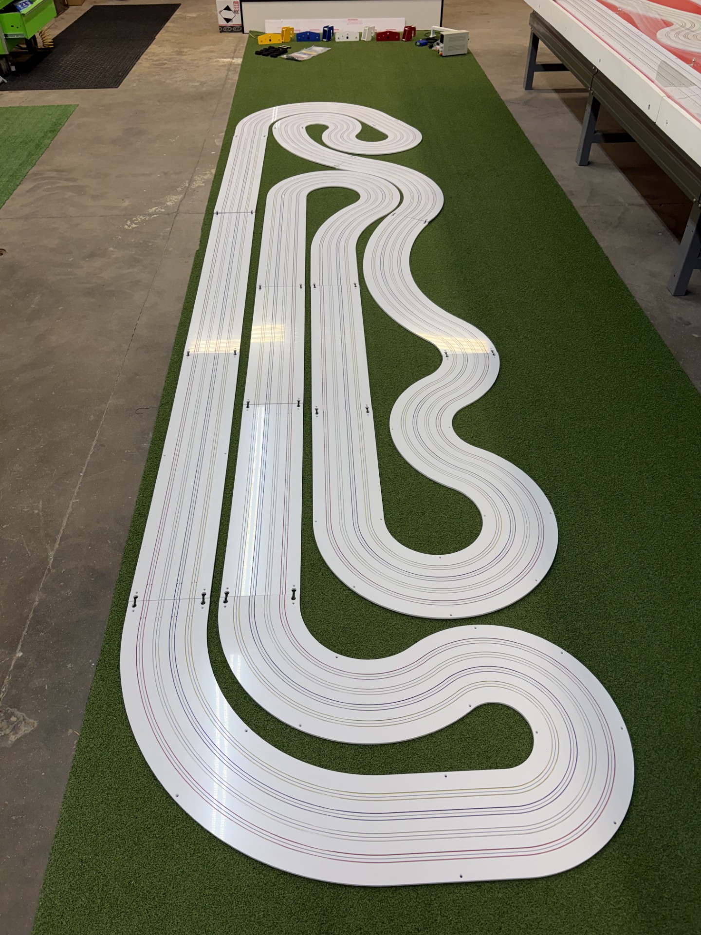 READY TO SHIP INCLUDES FREIGHT, 4' x 16' "SO CAL GP" 4 LANE TRACK KIT WITH RAIL INSTALLED FOR FREE, WHITE TYPE 1 PVC